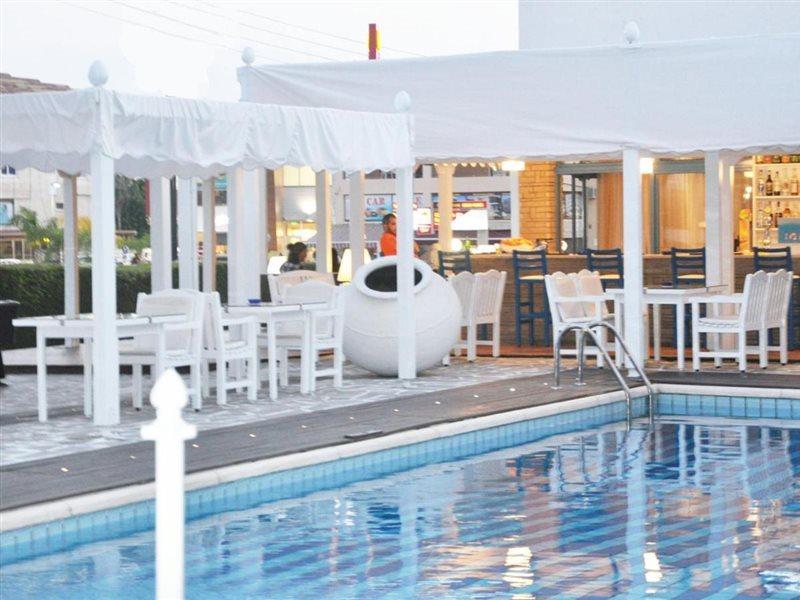 Tasmaria Aparthotel Pafos Dış mekan fotoğraf