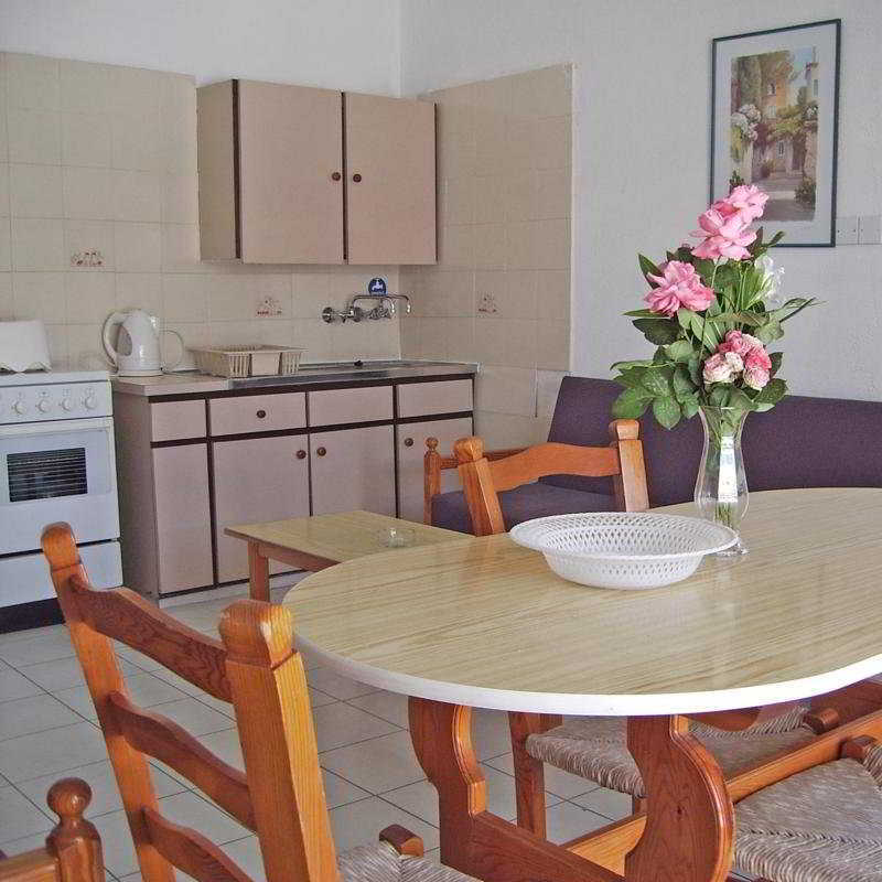 Tasmaria Aparthotel Pafos Dış mekan fotoğraf