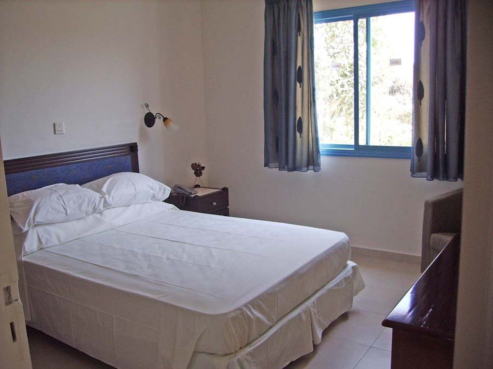 Tasmaria Aparthotel Pafos Dış mekan fotoğraf